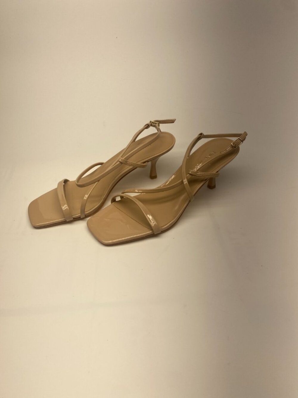 Nine West Womens Heden Warm Blush Kitten Heel Sandal Sz 8